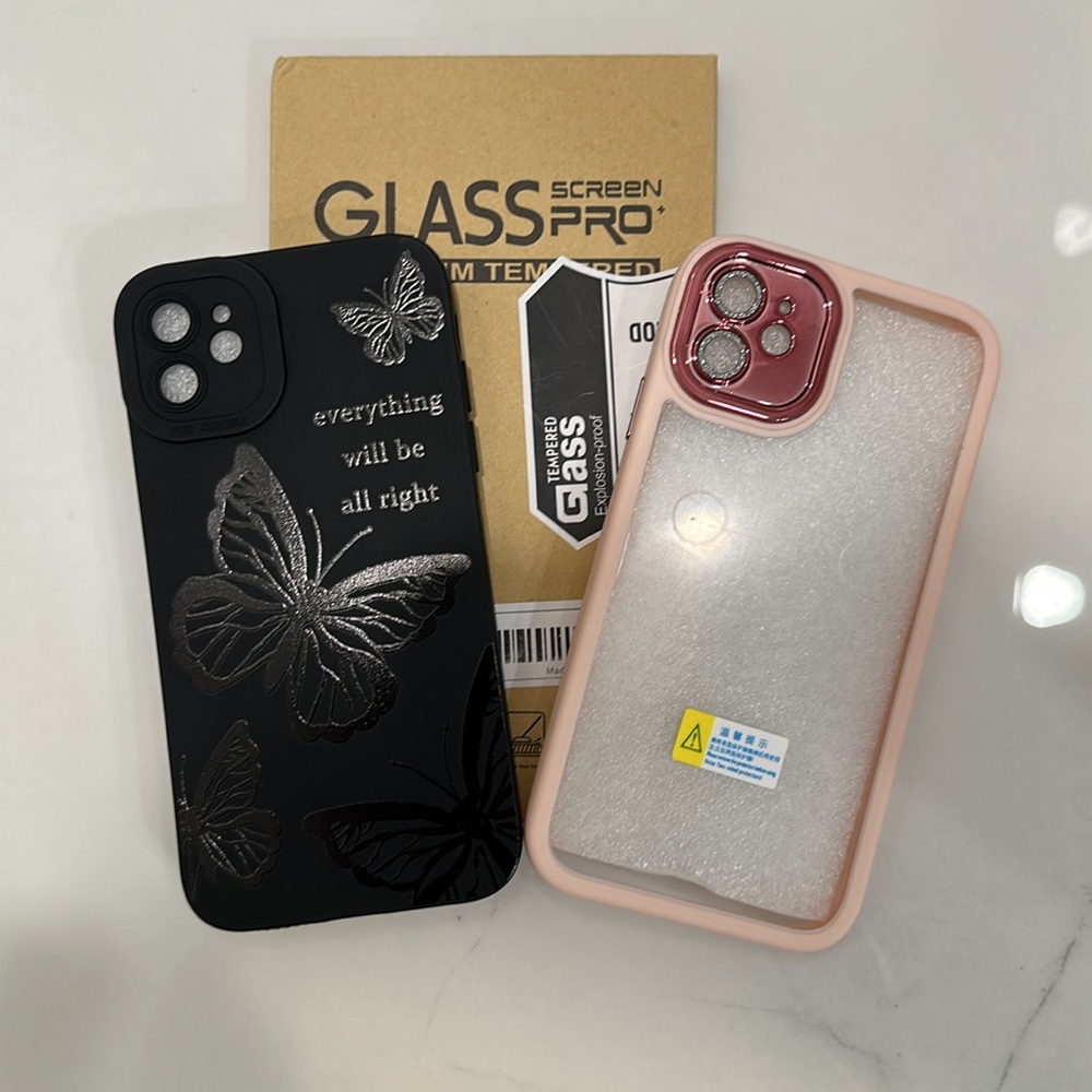 2 iPhone 11 phone cases and screen protectors